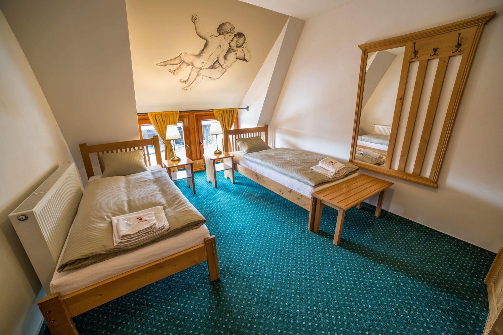 Farma Ptyrov Hotell Mnichovo Hradiště Exteriör bild